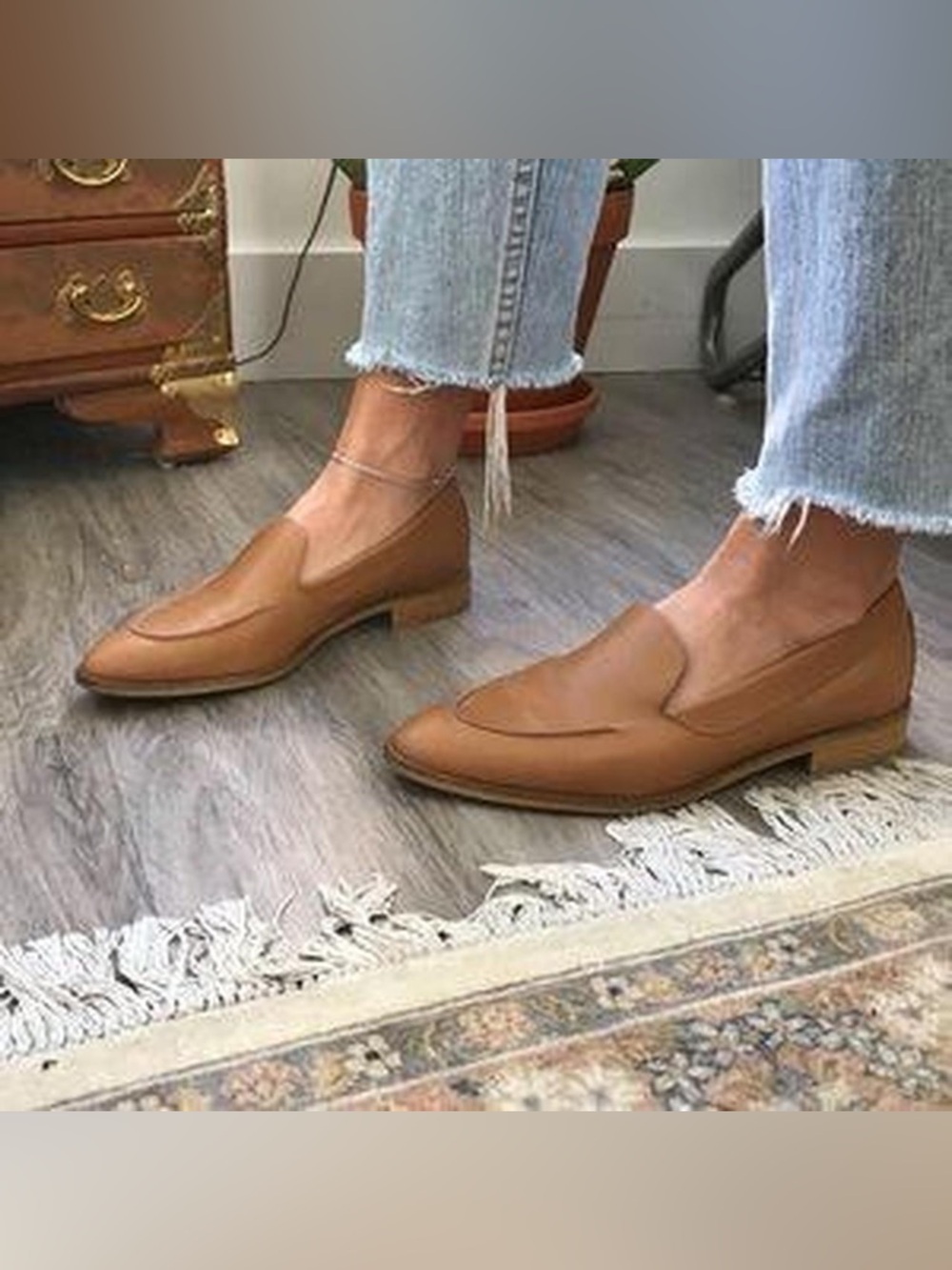 Everlane Women's Tan Leather Loafers 6 - Picture 2 of 5